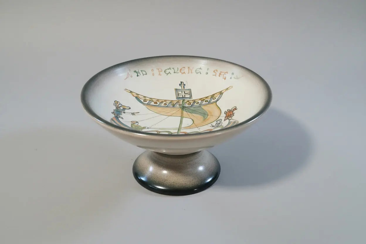Rare Signed Giricke French Art Pottery Compote | Bayeux Tapestry ‘Navigio Mare’ | 1950s–70s Vintage Craze