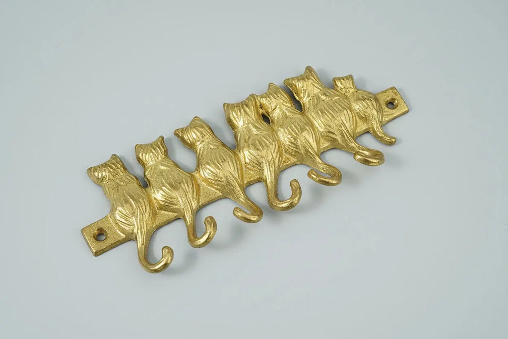 Vintage Solid Brass Cat Hook Rack – 7 Feline Figures, 1980s Taiwanese Craftsmanship Taiwan