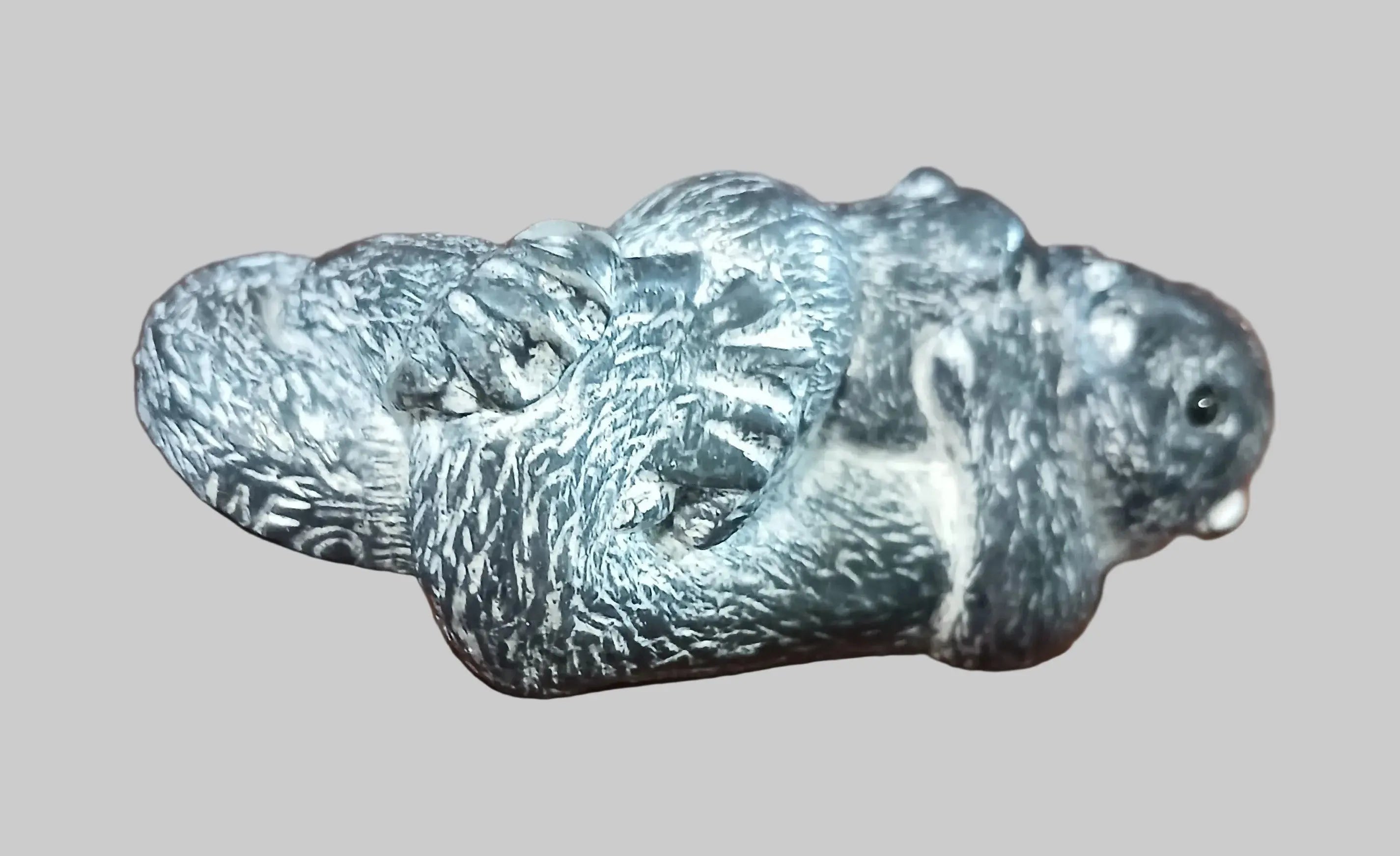 Vintage Canadian Soapstone Beaver Sculpture – Hand-Carved Mother & Pup, Signed, c. 1970s–1980s Vintage Craze