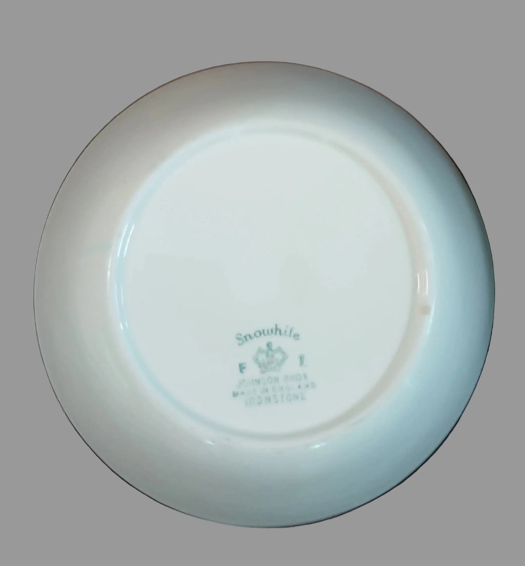 Johnson Bros. Snow White Ironstone Serving Bowl – Floral Wheat / Autumn Song, 1960s England Johnson Brothers