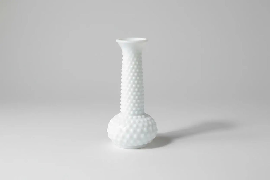 E.O. Brody Co. Hobnail Milk Glass Bud Vase – Vintage American Glassware, 1940s–1960s E.O. Brody Co.