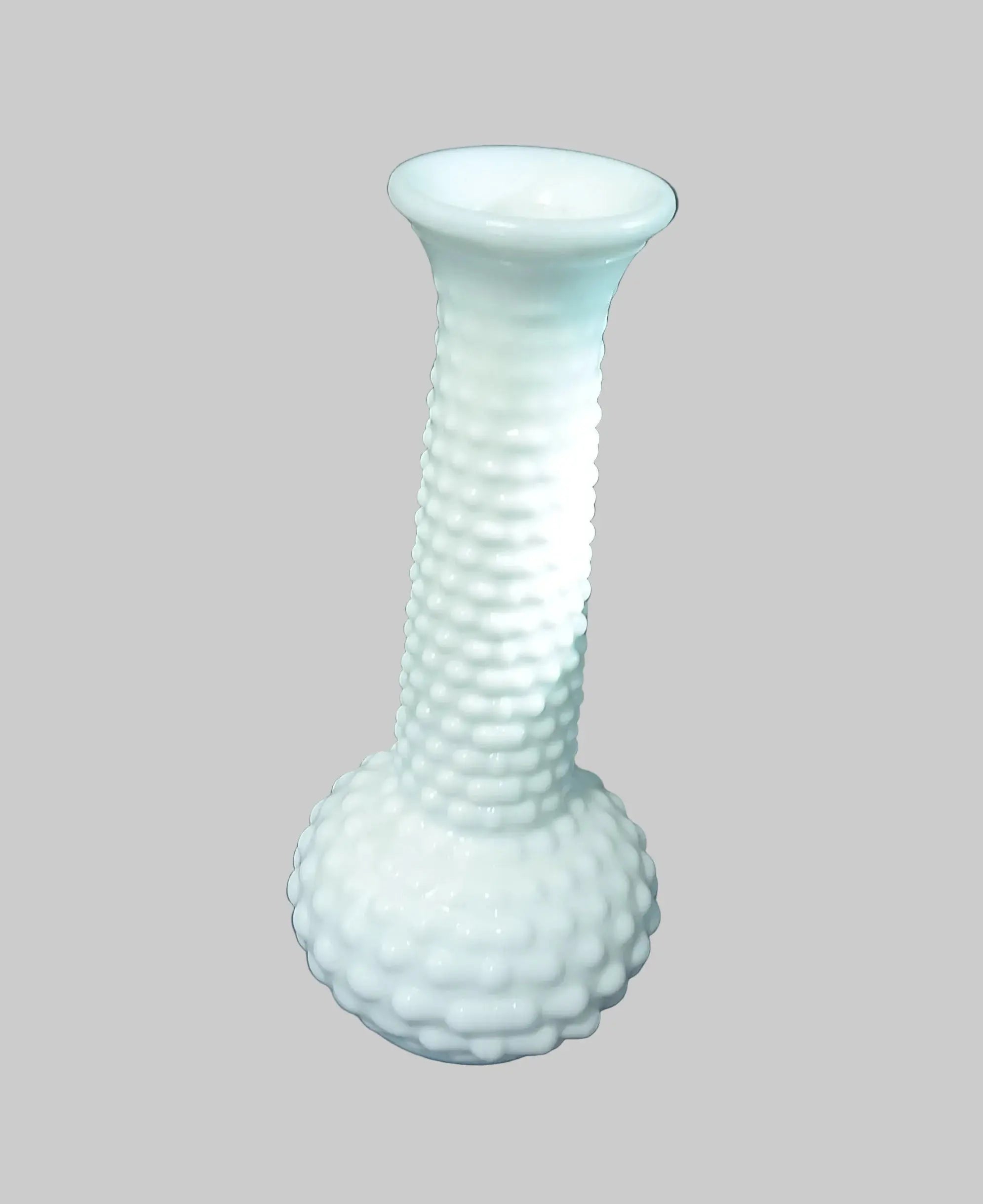 E.O. Brody Co. Hobnail Milk Glass Bud Vase – Vintage American Glassware, 1940s–1960s E.O. Brody Co.