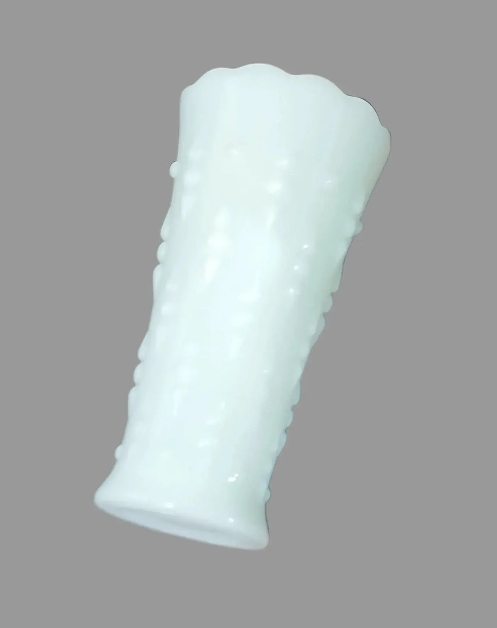 Anchor Hocking Milk Glass Vase – Teardrop & Pearl, Scalloped Edges, 1940s–1960s Anchor Hocking