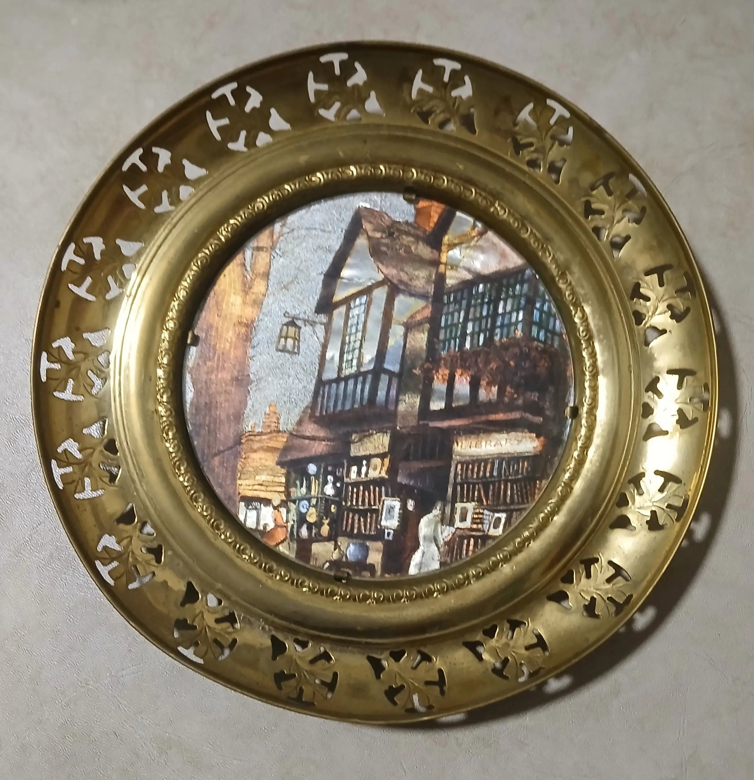 Peerage Brass Foil Art Plate – The Old Curiosity Shop, London Peerage