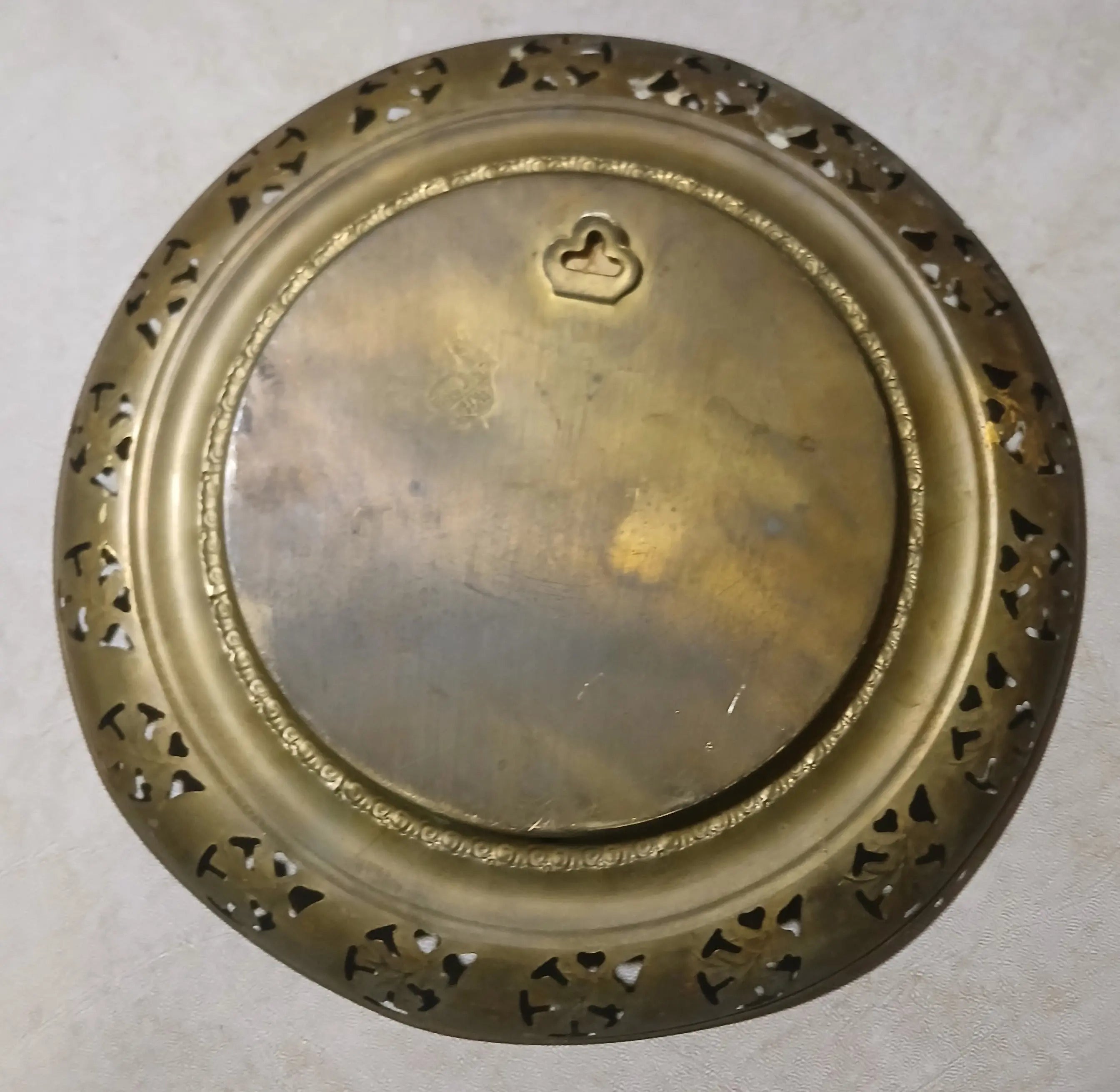 Peerage Brass Foil Art Plate – The Old Curiosity Shop, London Peerage