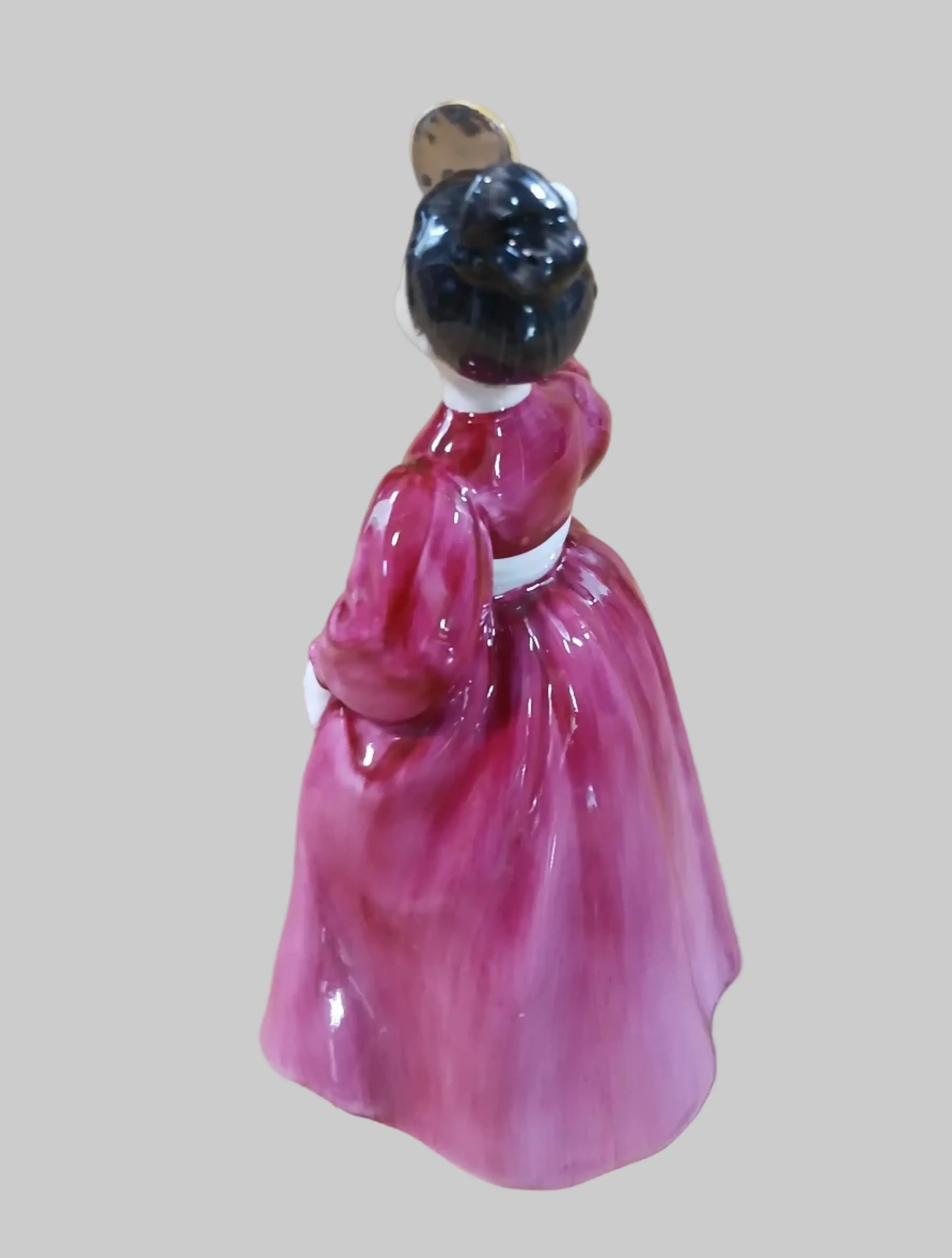 Royal Doulton Vanity Girl Porcelain Figurine HN 2475 – Peggy Davies Royal Doulton