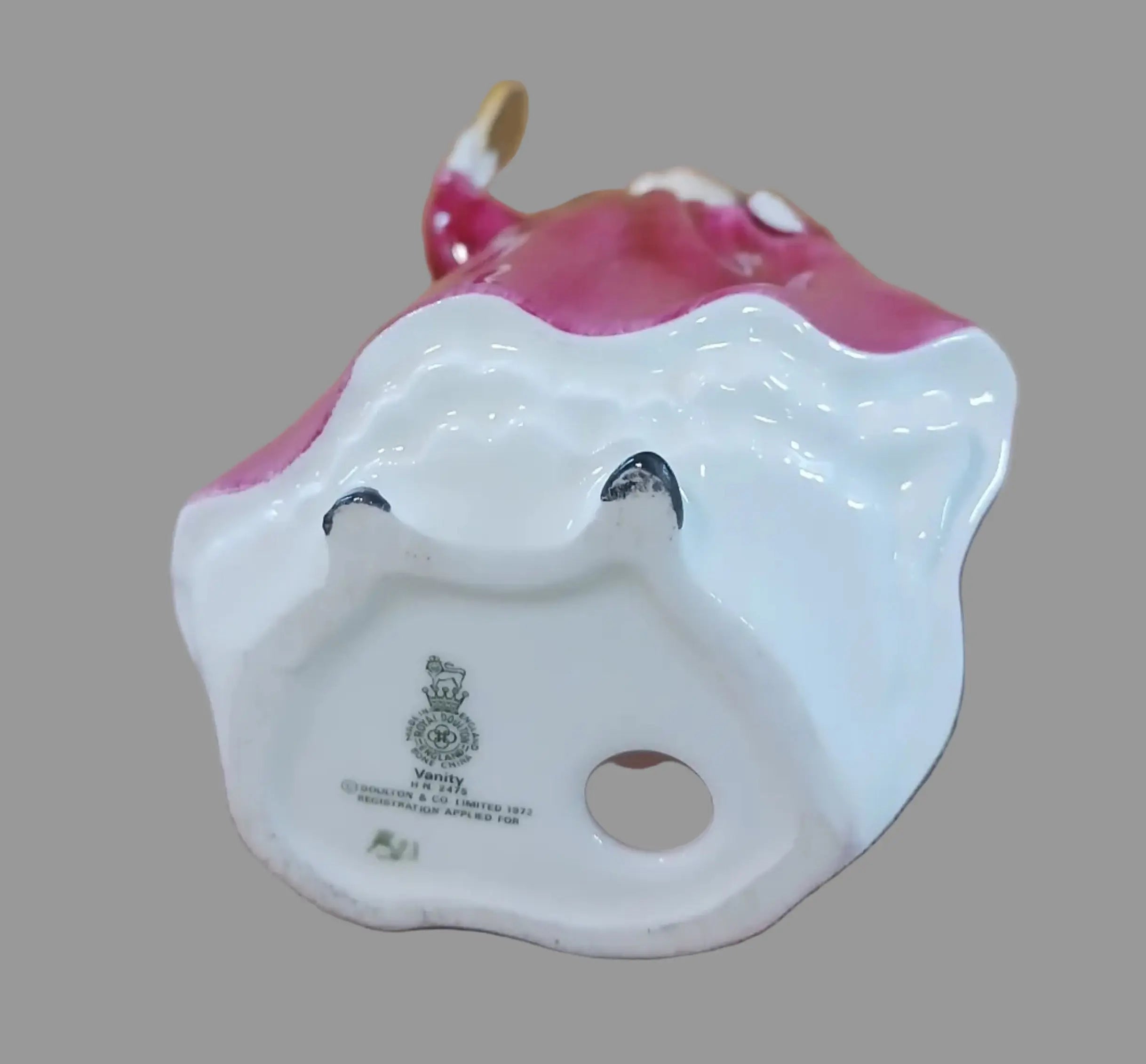 Royal Doulton Vanity Girl Porcelain Figurine HN 2475 – Peggy Davies Royal Doulton