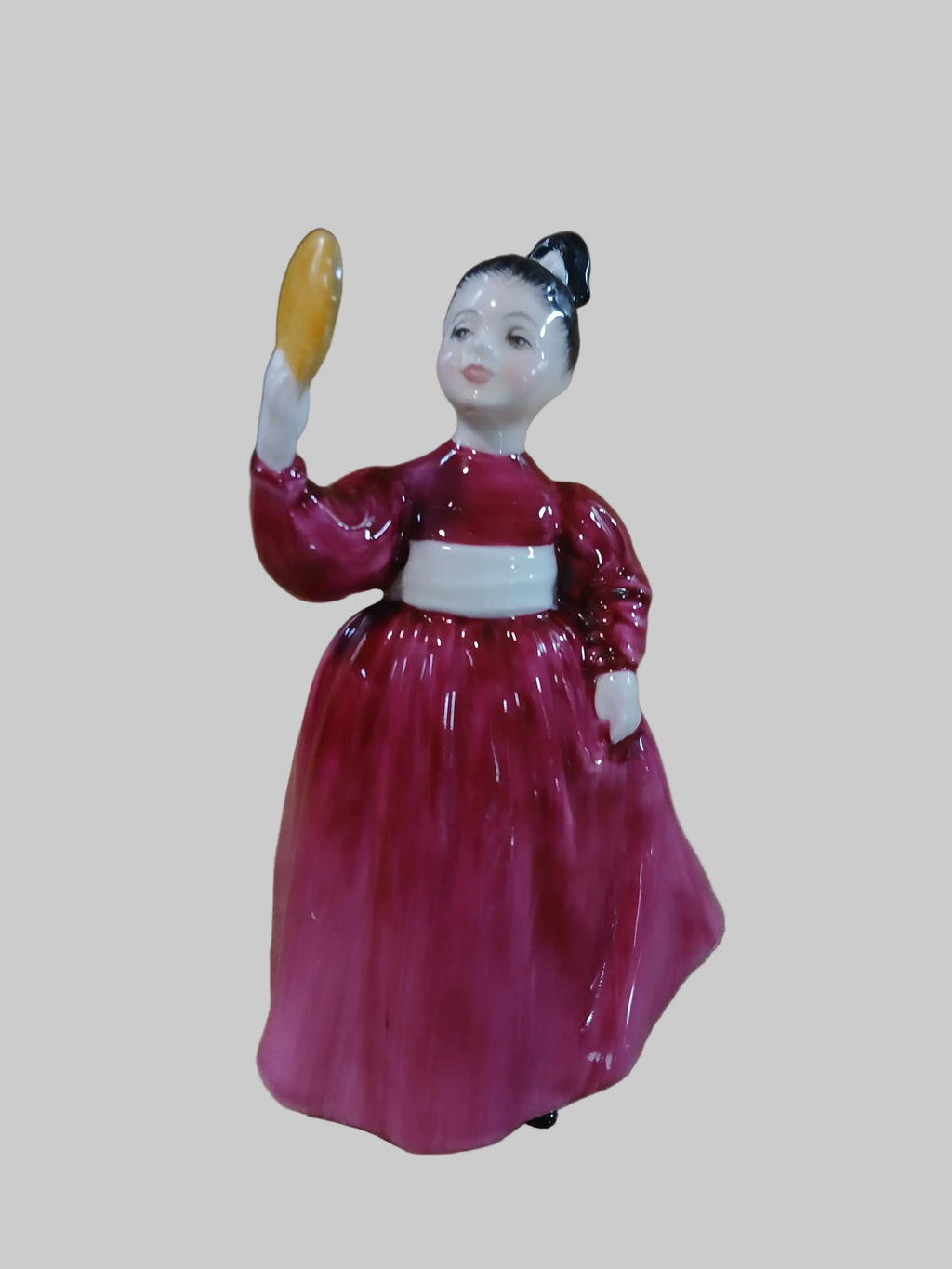 Royal Doulton Vanity Girl Porcelain Figurine HN 2475 – Peggy Davies Royal Doulton