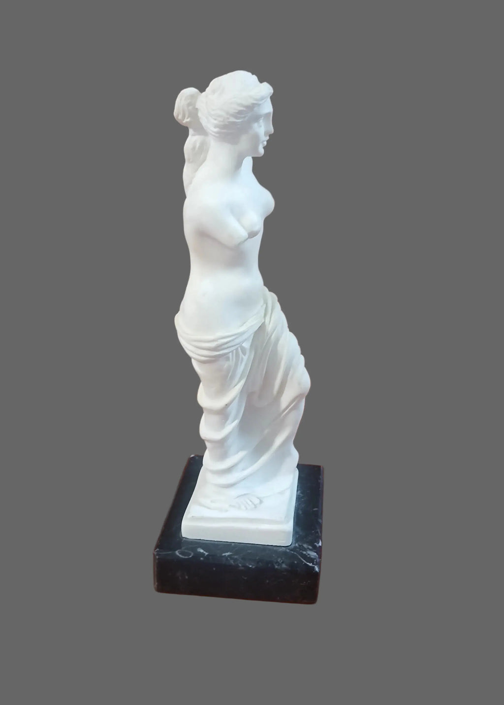 Vintage Santini Venus de Milo Sculpture | Alabaster Composite | Italy, 1950s Vintage Craze