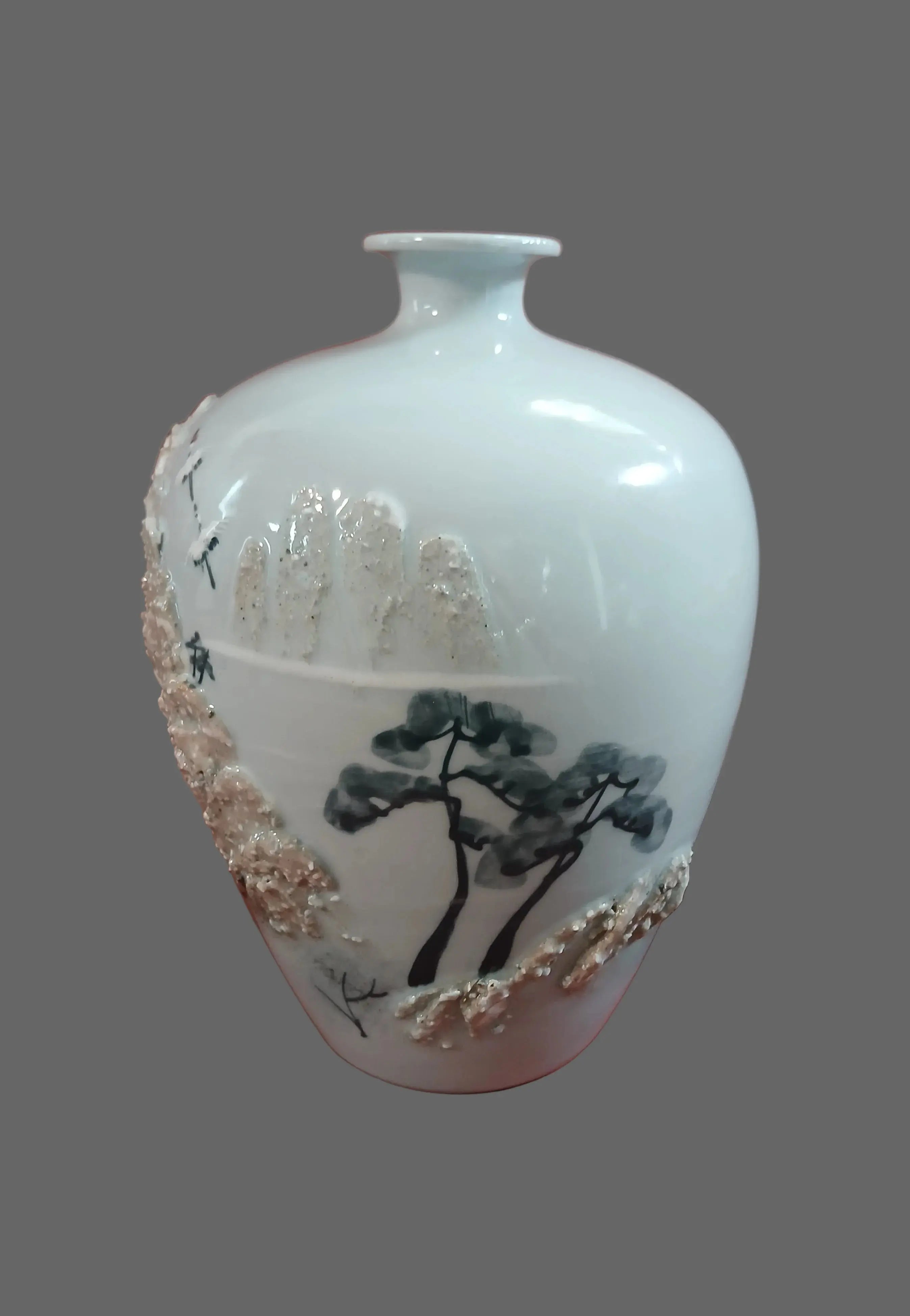 Antique Meiji Kutani Moriage Porcelain Vase | Dai Nippon, c. 1890–1925 Vintage Craze